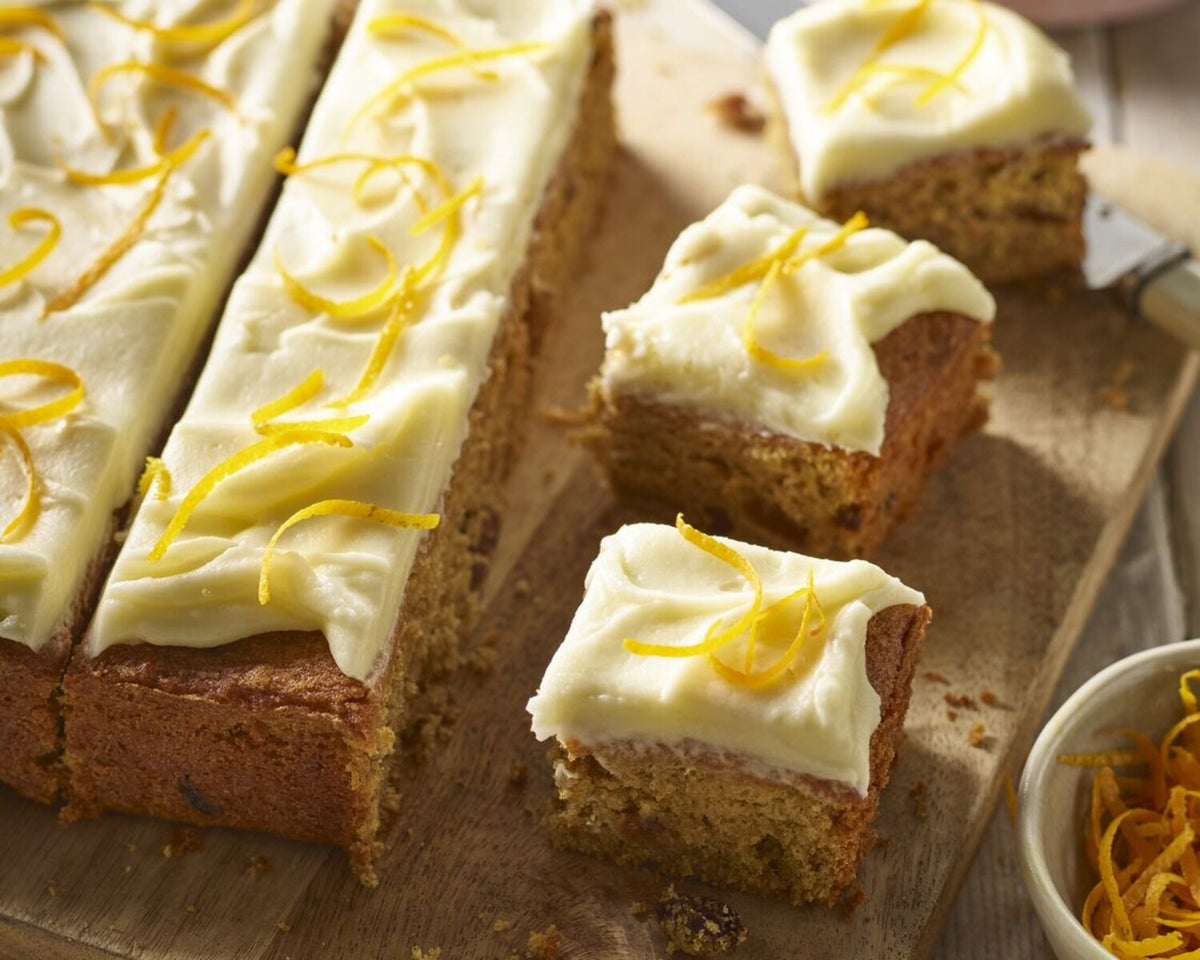 Carrot Cake Traybake