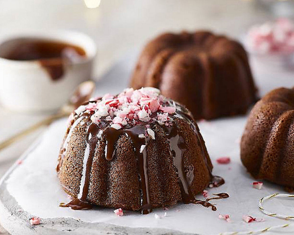Chocolate Bunds with Hot Chocolate Sauce