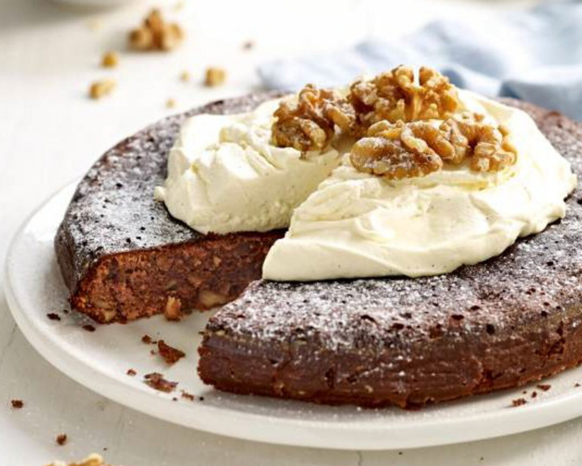 Chocolate & Walnut Cake for the Remoska