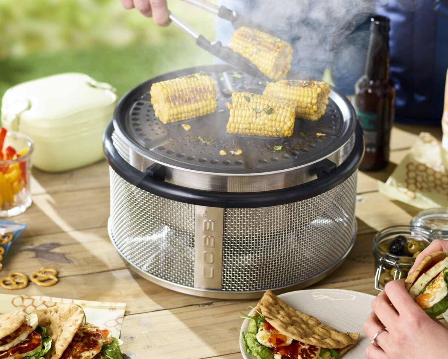 Cobb outdoor barbecue