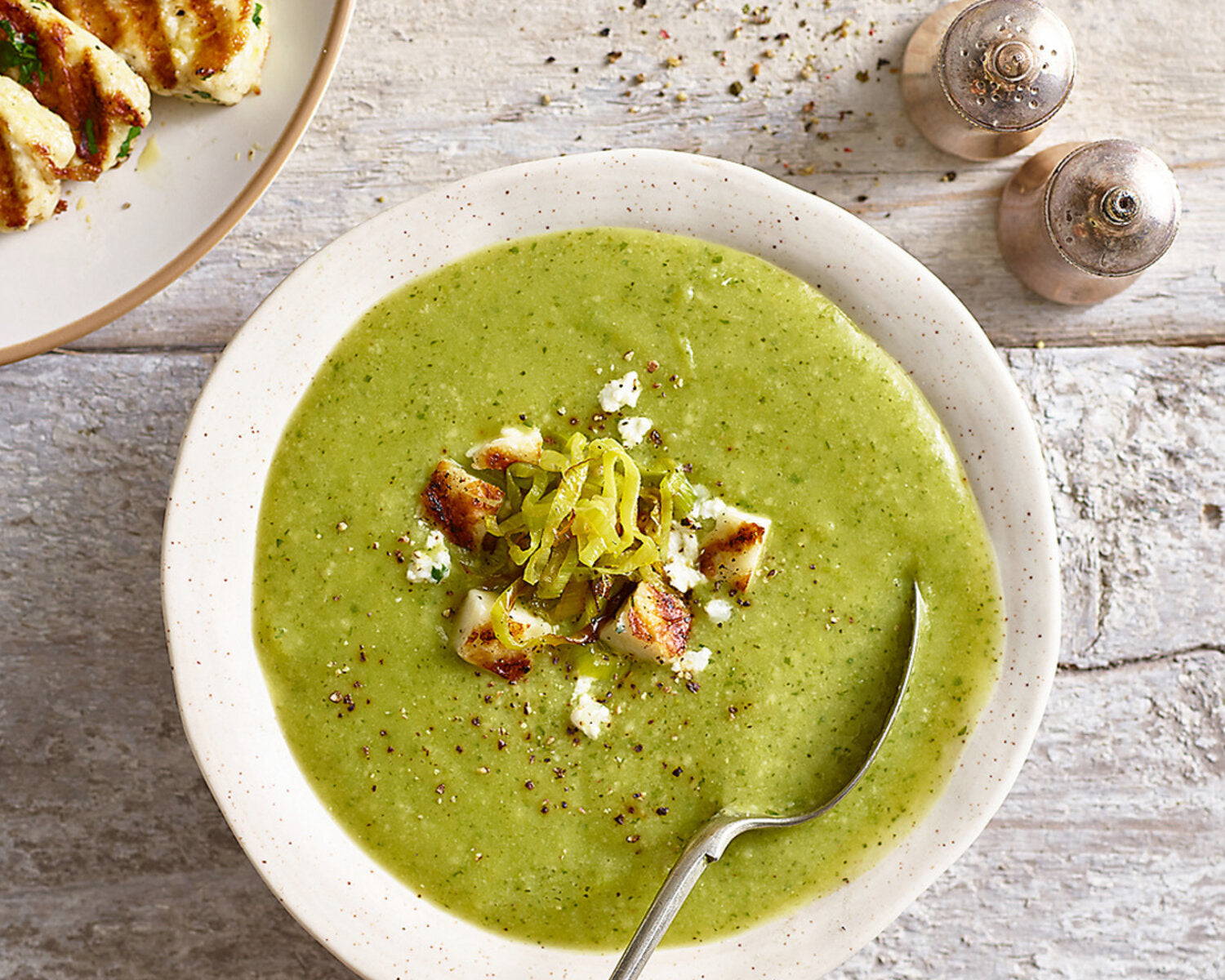 Courgette, Leek & Goat Cheese Soup with Halloumi Croutons