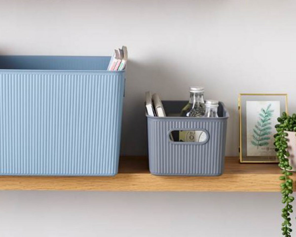 The Lakeland Guide to Decluttering