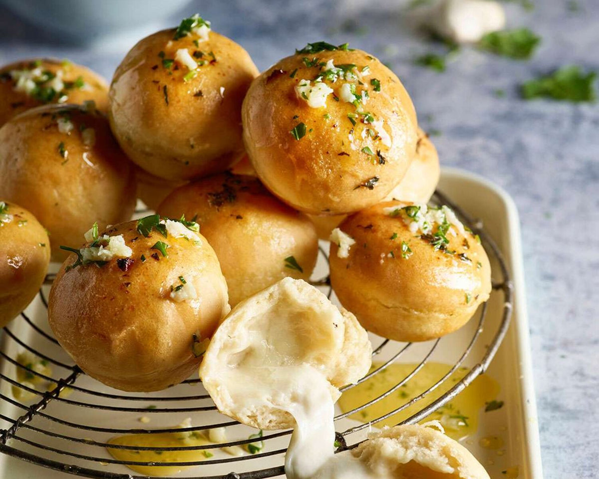 Prue Leith’s Cheesy Garlic Dough Balls