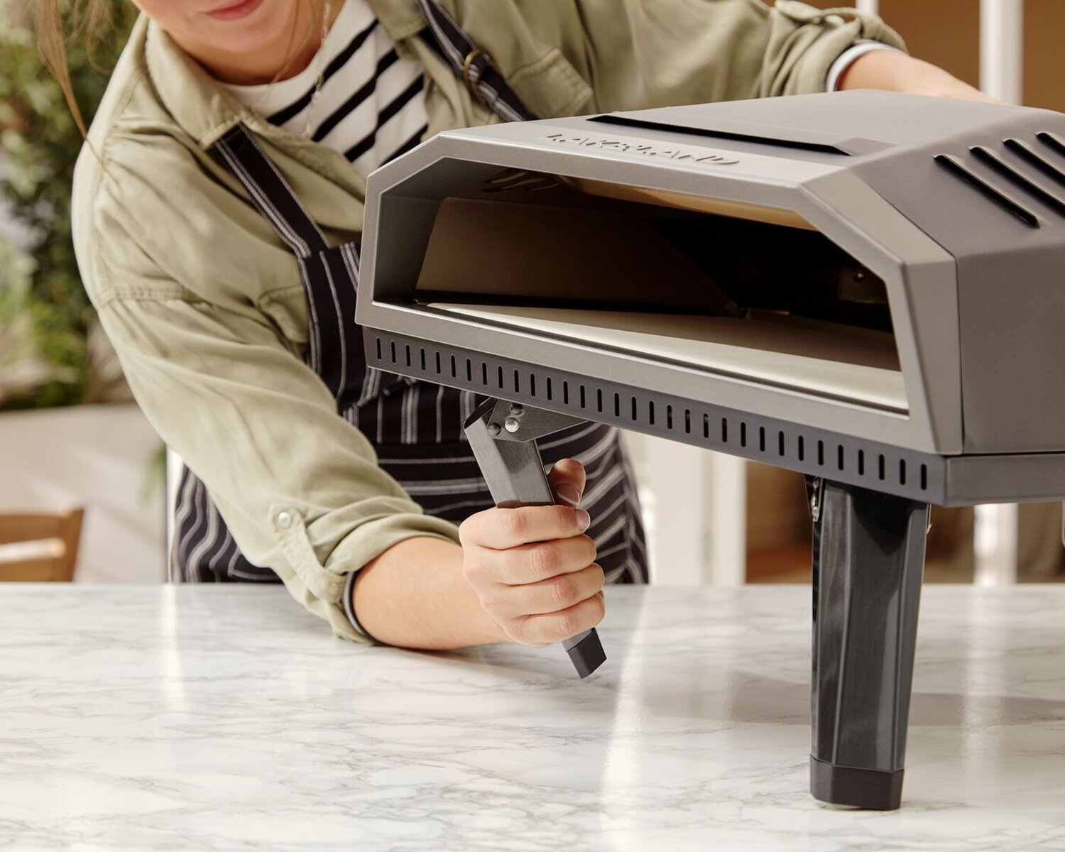 Lakeland Gas Pizza Oven being assembled