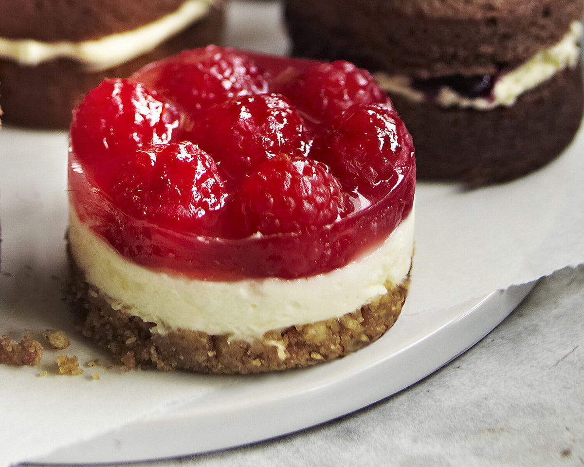 Mini Raspberry Cheesecakes