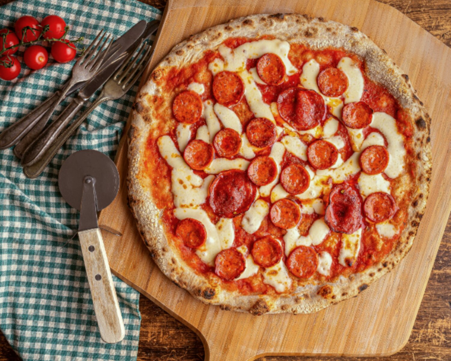 Ooni's Pepperoni Pizza