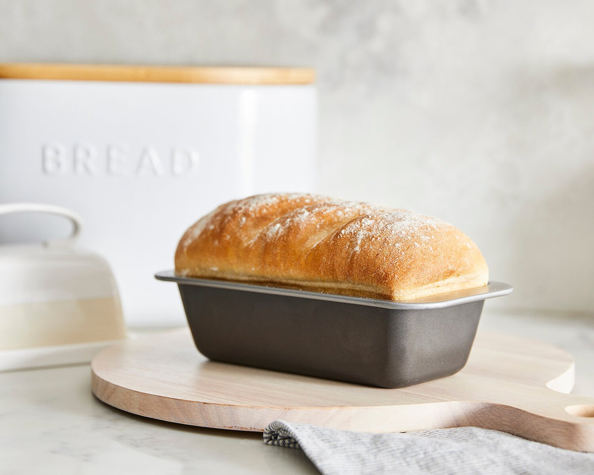 Simple White Bread Loaf