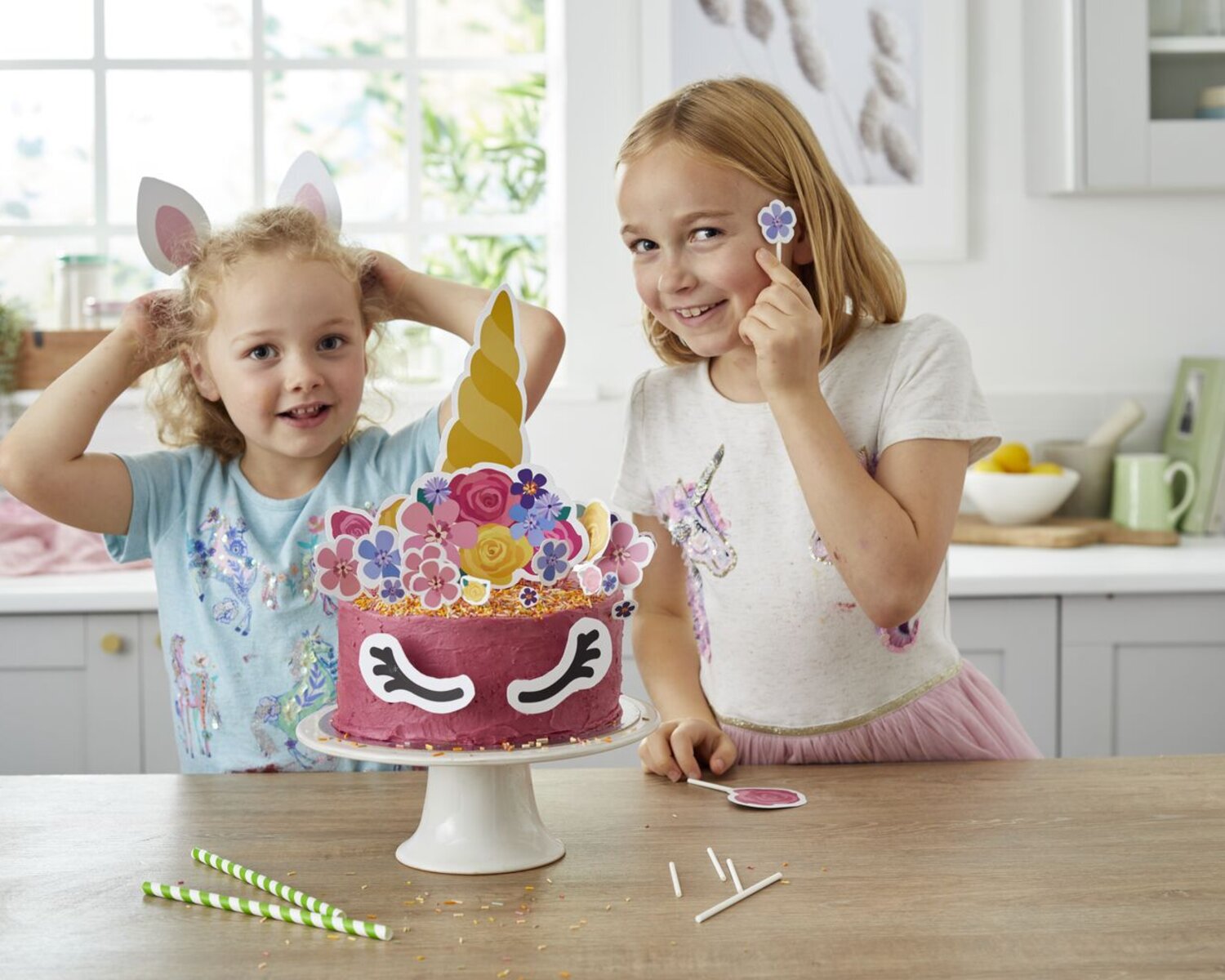 Unicorn theme baking