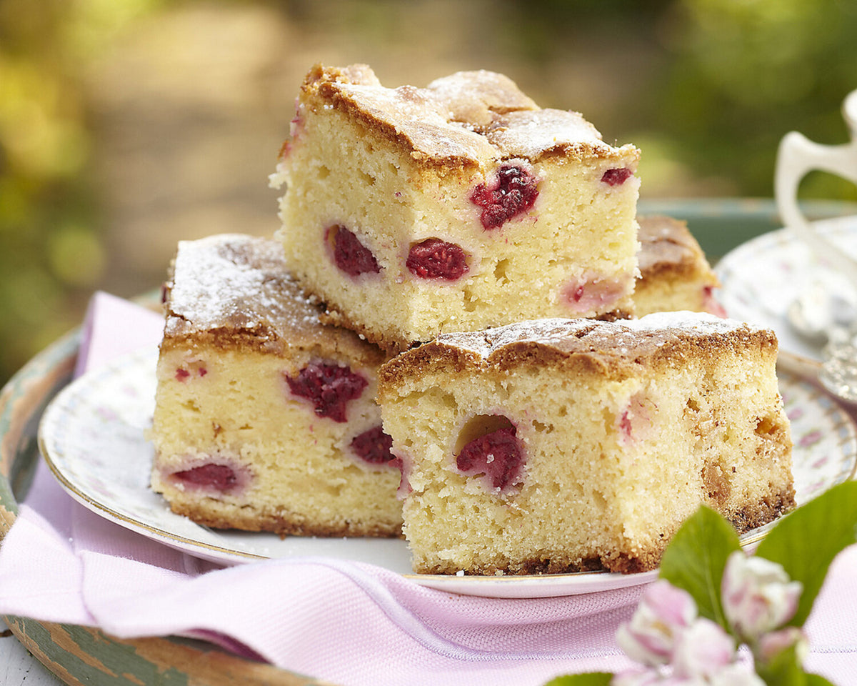 White Chocolate & Raspberry Blondies