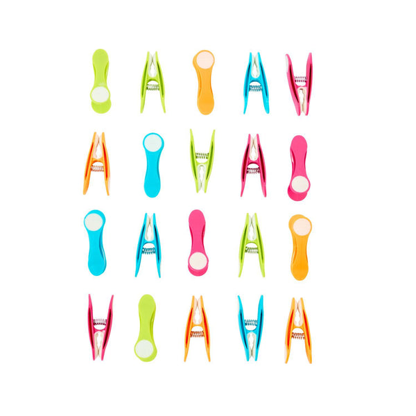 20 Lakeland Super Soft Grip Pegs