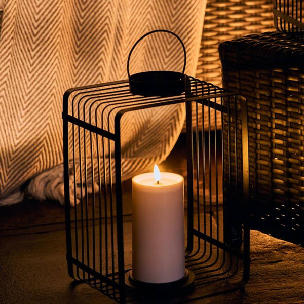 Lakeland Large Black Metal Cage Light