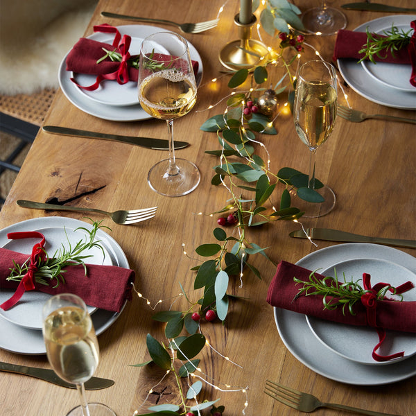 Dining & Entertaining